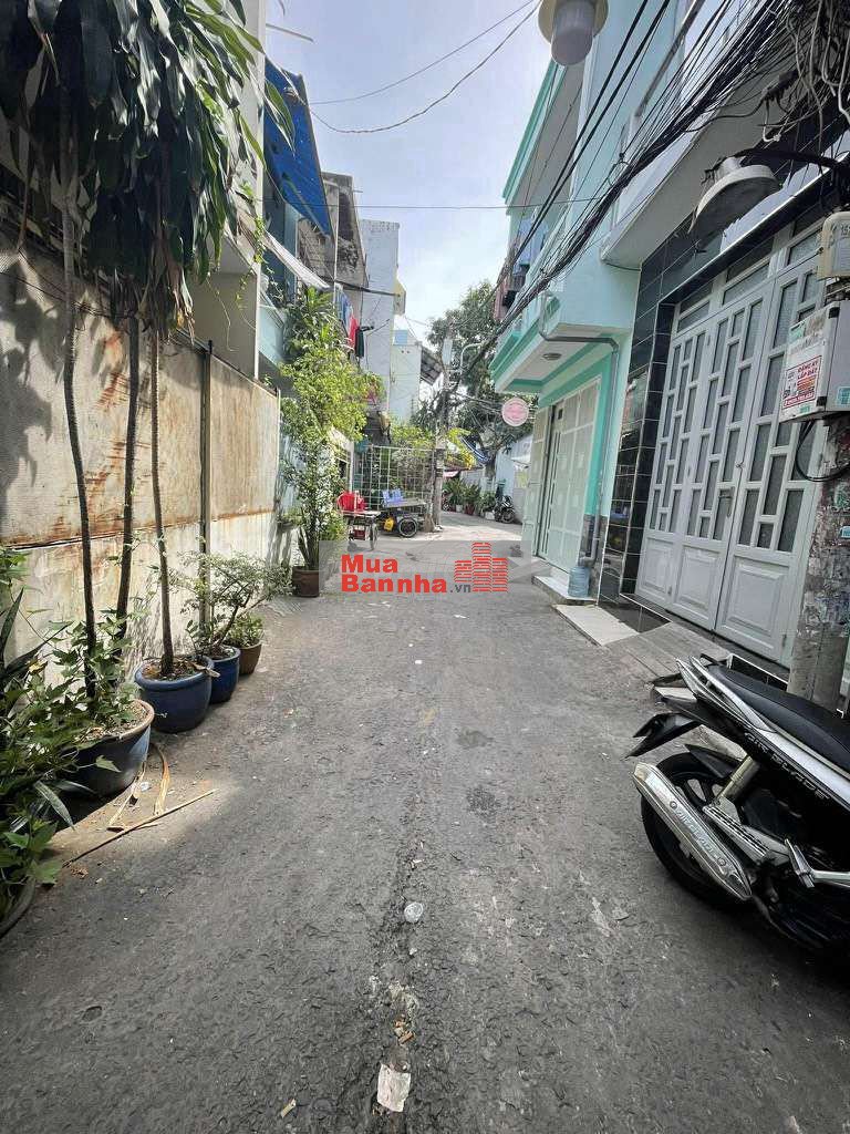 Nhà chính chủ , chỉ vai bước chân ra hẻm xe hơi, khu an ninh