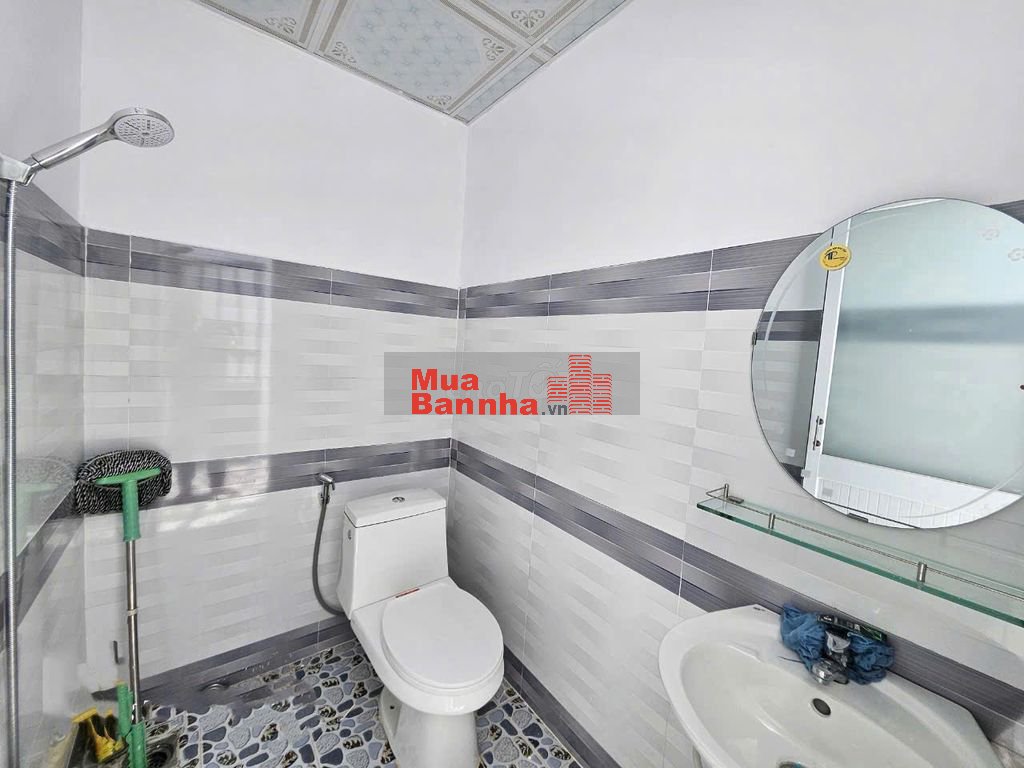 Chủ cần tiền bán căn nhà đẹp giá ngợp