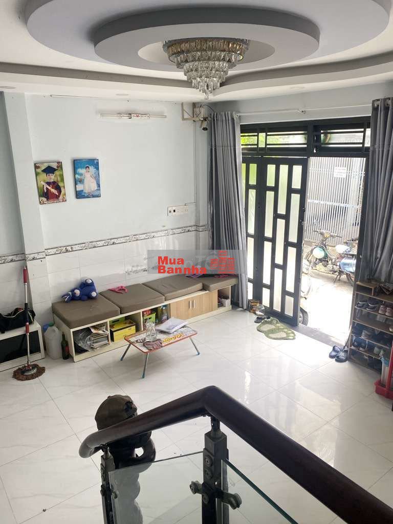 Khu VIP D2, P25 Bình Thạnh. 30m2, khu trung tâm trương đại học. 4,9tỷ