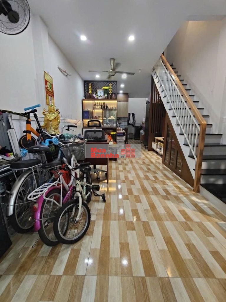 Q11 NHỈNH 5 TỶ -CẠNH MẶT TIỀN - NHÀ MỚI TINH - SỔ VUÔNG TUYỆT ĐẸP