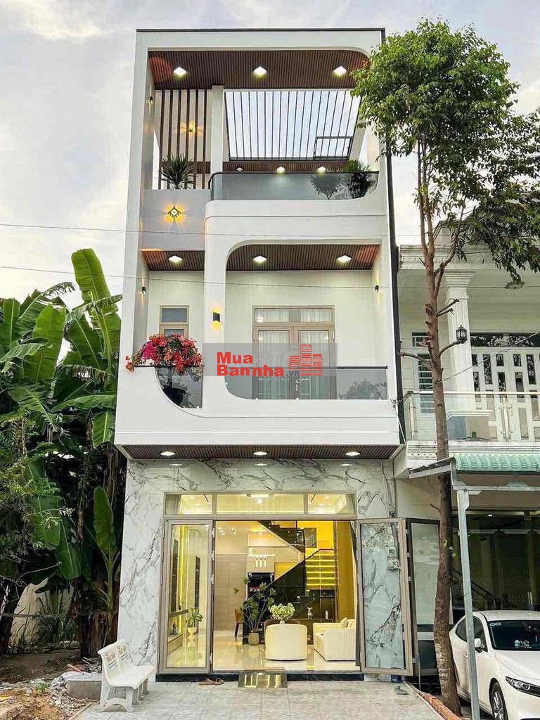 Nhà 1 trệt 2 lầu 210m2 giá 1tỷ6 ngay KCN nam Tân Uyên