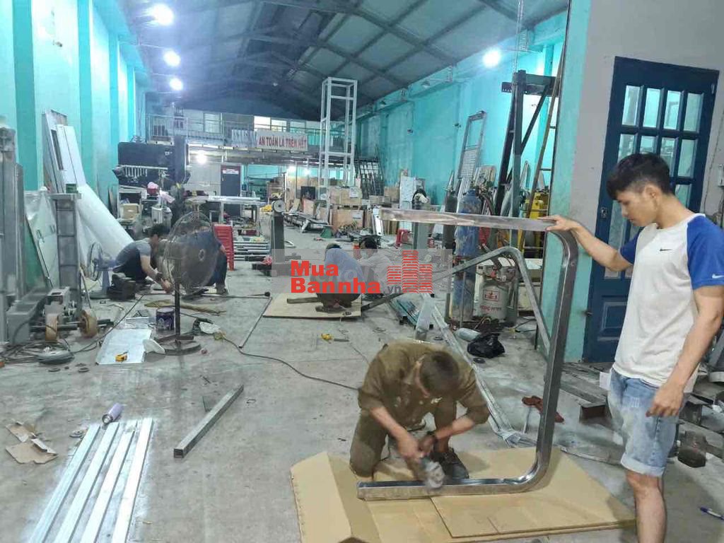 kho xưởng mặt tiền hẻm xe tải đường liên khu 4-5 quận bình tân