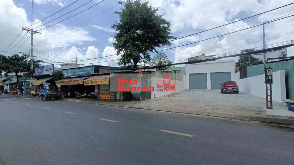 Mặt tiền Ngang 9,05x38M. Đường Vườn Lài - Quận 12