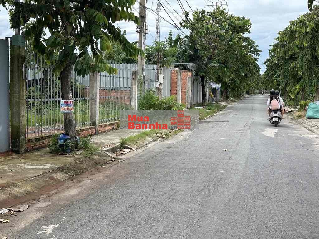 NHÀ XƯỞNG MẶT TIỀN GẦN LÊ VĂN KHƯƠNG - HÓC MÔN - 20x16 - CHỈ 7.3TỶ TL