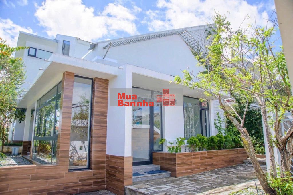 Bán gấp villa Hùng Vương Đà Lạt – 250m², 4PN, sân vườn thoáng mát