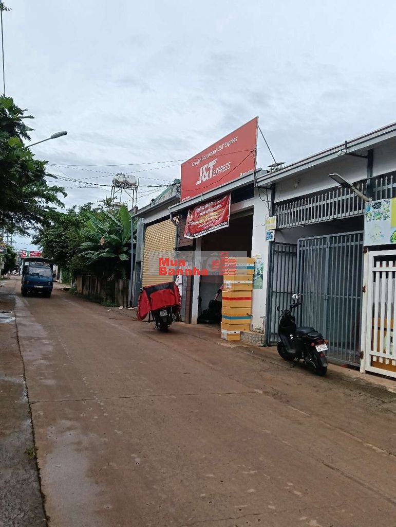 Nhà đang kinh doanh