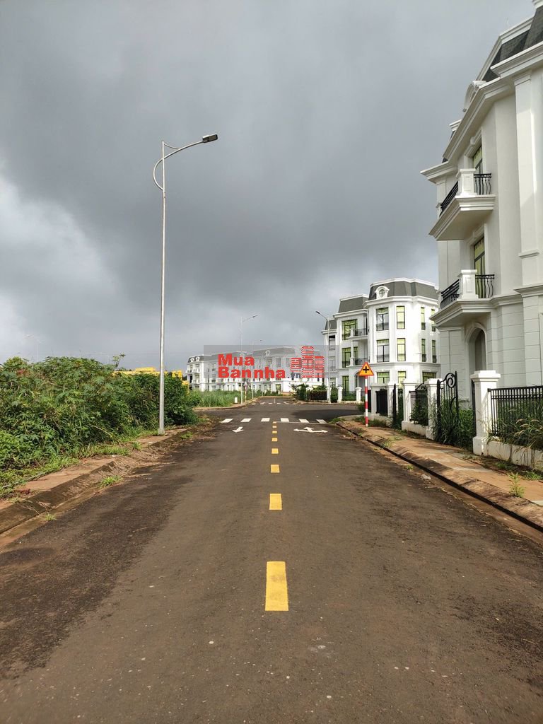 BIỆT THỰ ĐƠN LẬP – 2 MẶT TIỀN TRƯỚC SAU