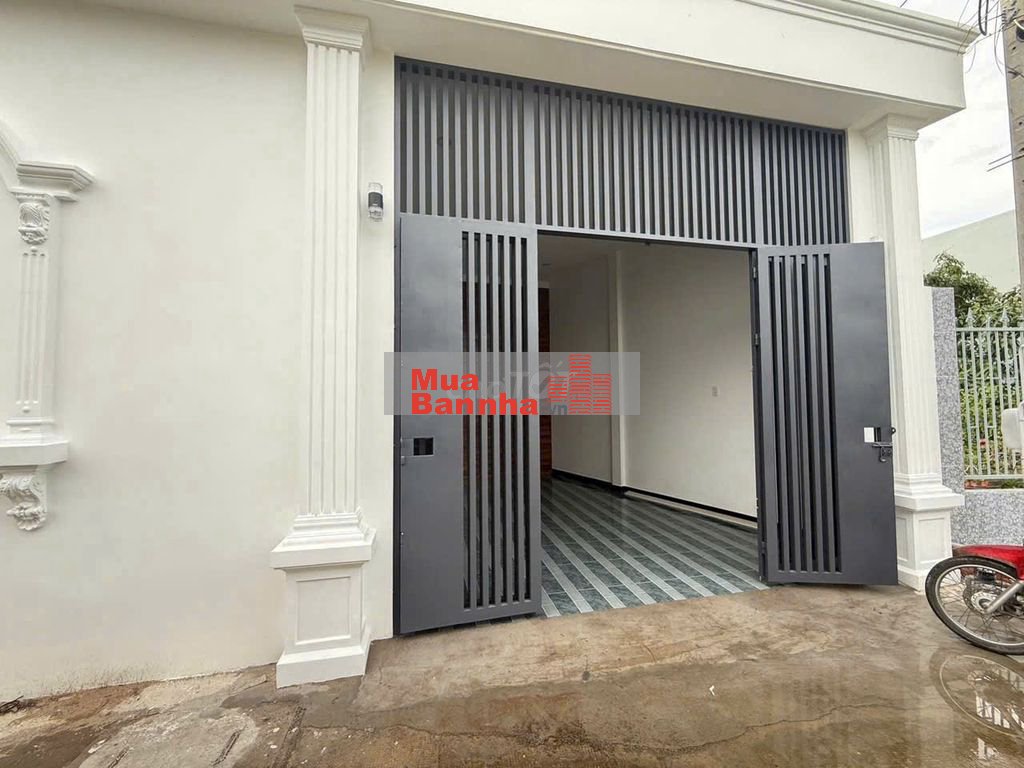 Bán nhà mới xây gần bệnh viện Nguyễn Đình Chiểu- Phường 6- Bến Tre