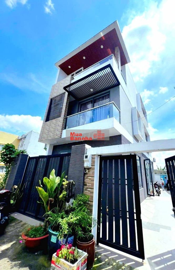 chỉ 8,xx  tỷ (TL). HXH Tô Ngọc Vân, Tam Phú,Thủ Đức. 130m2, 3Tầng, 4PN