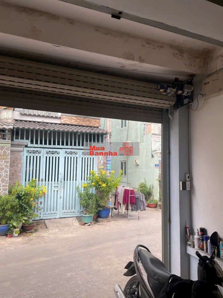 BÁN NHÀ Q12 - 2 TẦNG - Ô TÔ ĐẬU CỬA - GIÁ RẺ