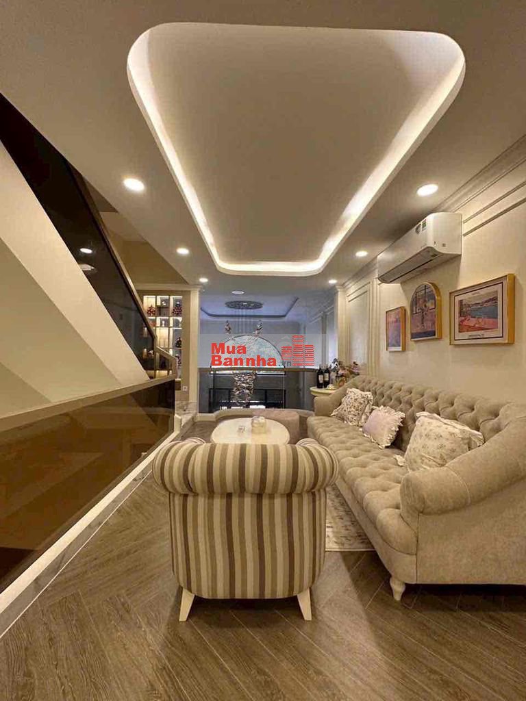 Nhà mới vô ở liền khu tên lửa DT: 4x20m Trệt Lửng 2 Lầu ST giá 12.5tỷ