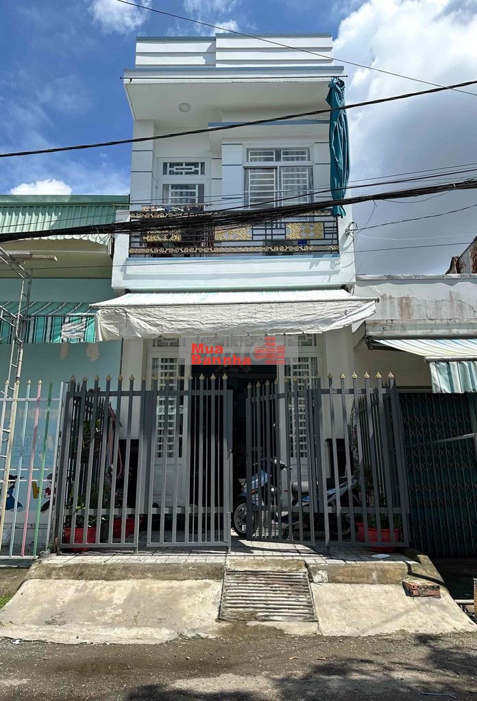 Nhà bán 4 phòng ngủ 2wc