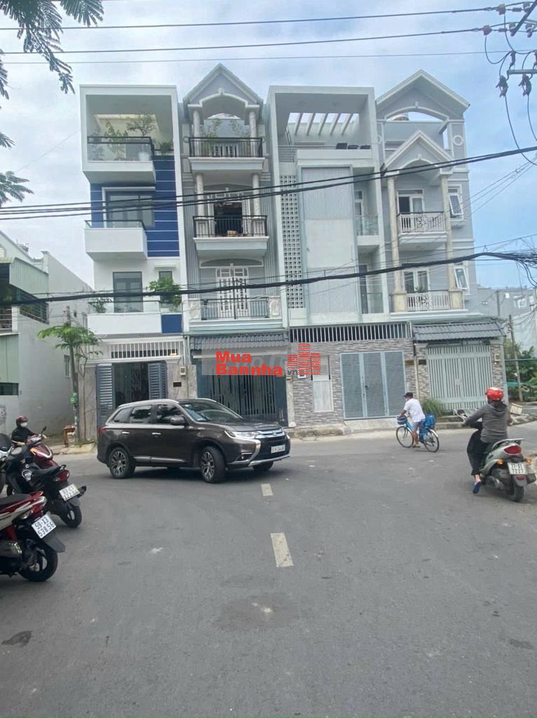 Ana cần bán nhà mặt tiền gần khu đô thị Vạn Phúc