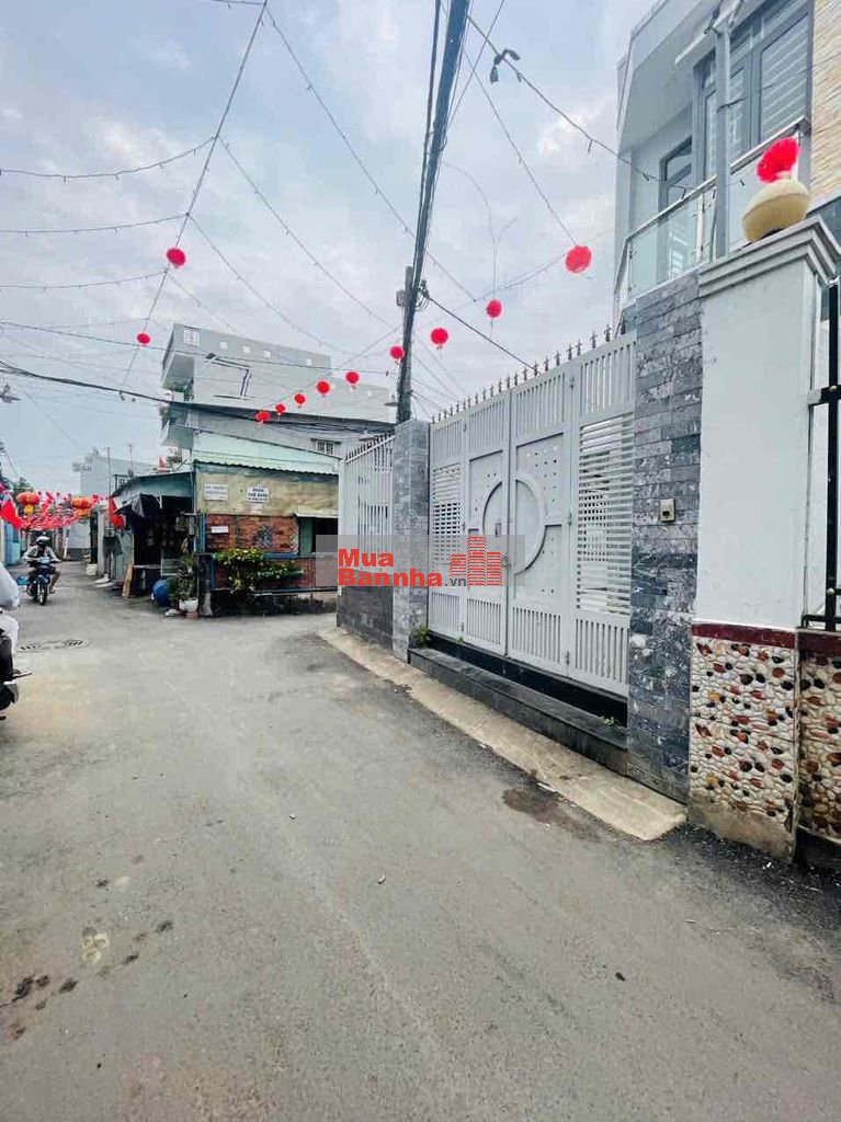 HÀNG ĐẦU TƯ TRƯỜNG THỌ GẦN METRO - NHÀ 1T1L HXH - 97M2 GIÁ 5.2 TỶ