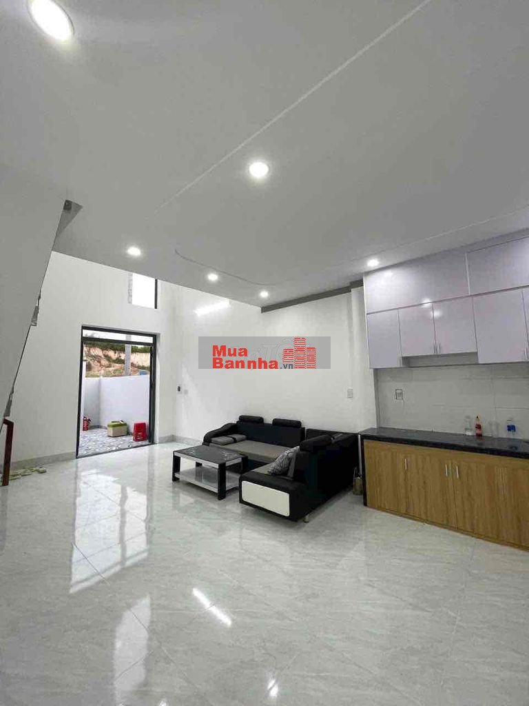 💥Bán Nhà Sổ Riêng Thổ Cư - Hố  Nai 3 - Trảng Bom.Gía:1 tỷ 550