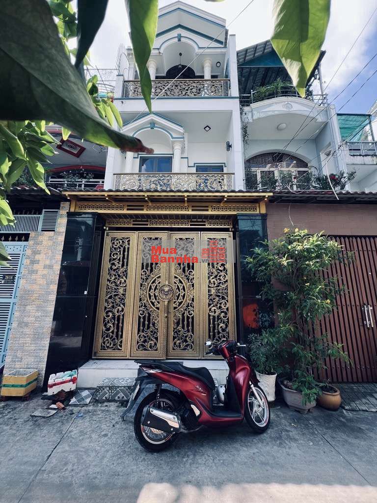 10,3 tỷ tl đg nguyễn nhữ lãm ngay nguyễn sơn  nhà 3 tầng hẻm ôtô 7m