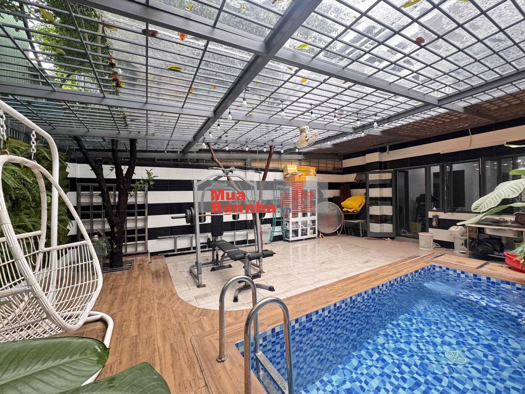 Bán Nhà Chính Chủ 180m2 - Cách Biển Chỉ 200m - MT QH Lý Thái Tông