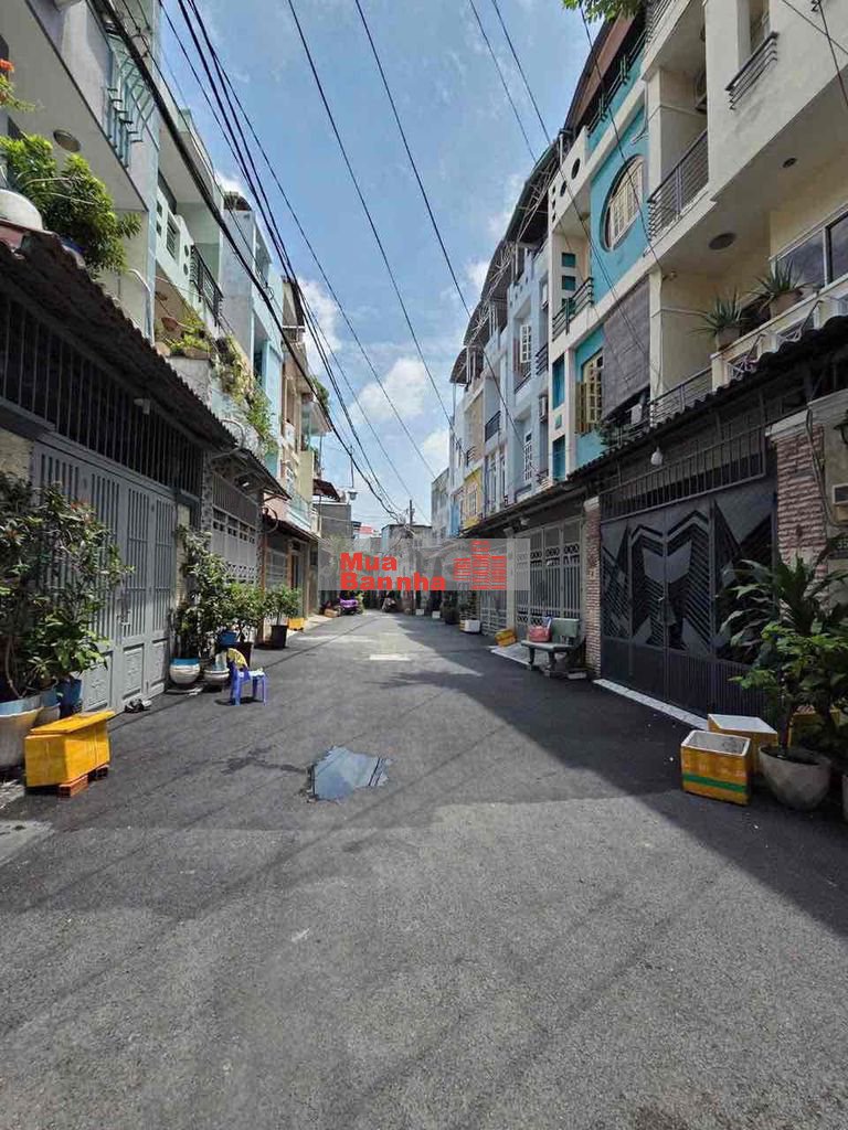 Bán nhà hẻm xe hơi ,52 m2 xây 3 tầng,chỉ 6 tỷ,Lê Đức Thọ,Gò Vấp