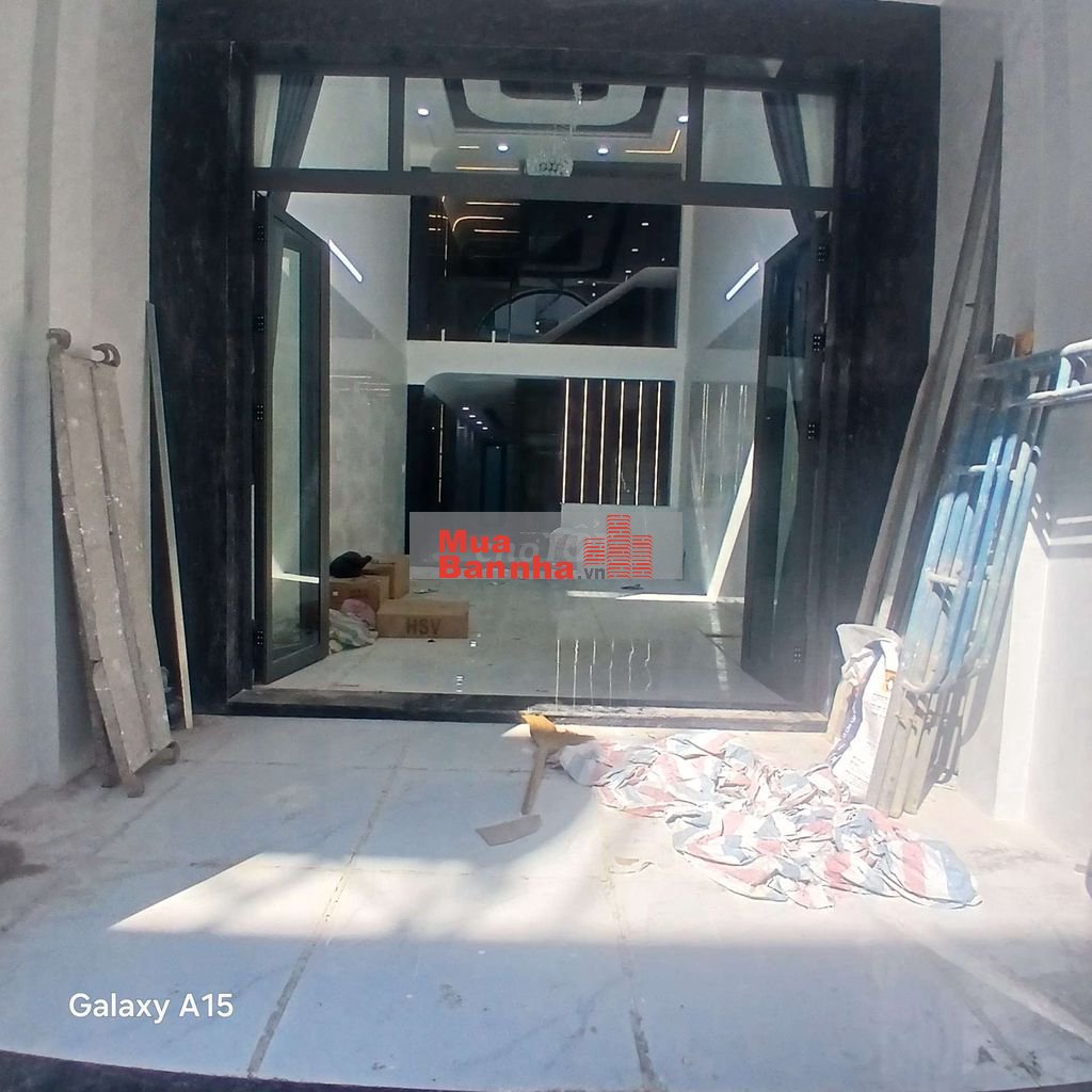 9 tỷ 100 thương lượng nhà 5 tầng mới, thang máy,đường 6 mét,dt: 4 × 17