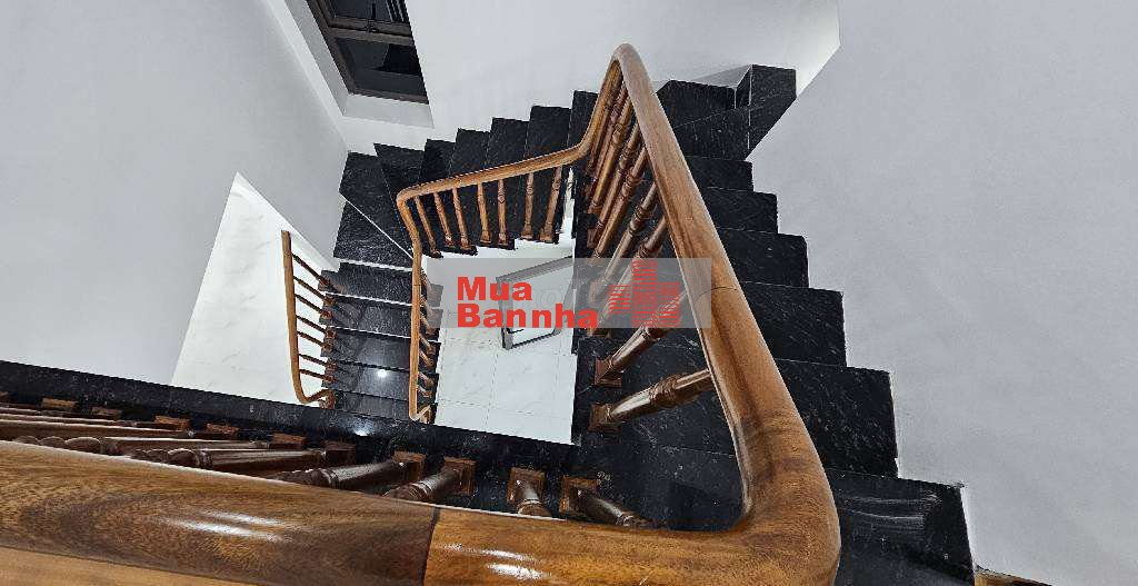 NHÀ KIẾN HƯNG hà đôngDT 60M - 3 Tầng