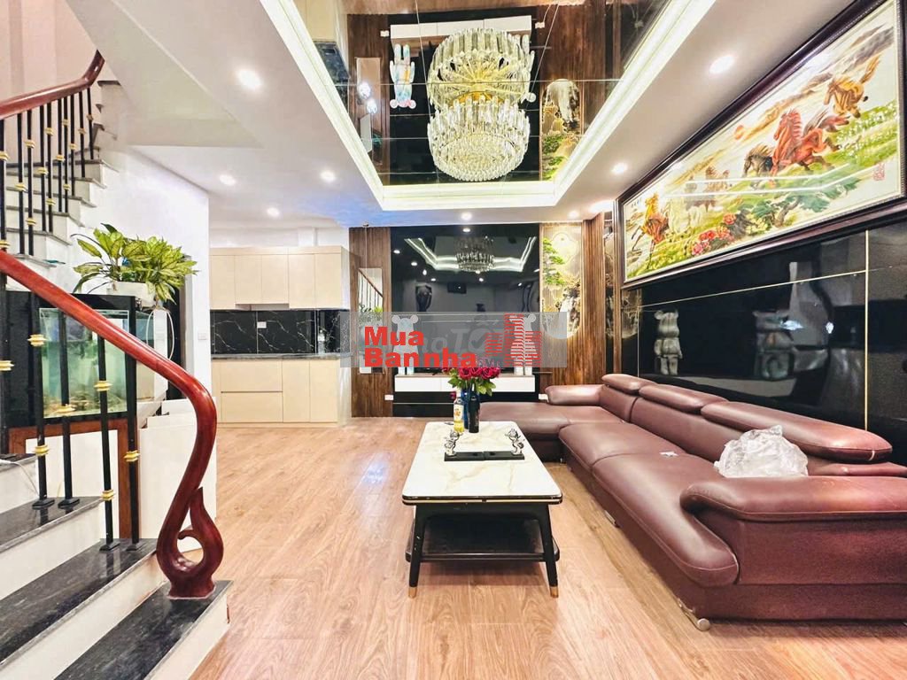 Nhà Đống Đa - Thái Hà - Nhà rộng - Ngõ nông -MT rộng - 65m2 - 15,5 tỉ