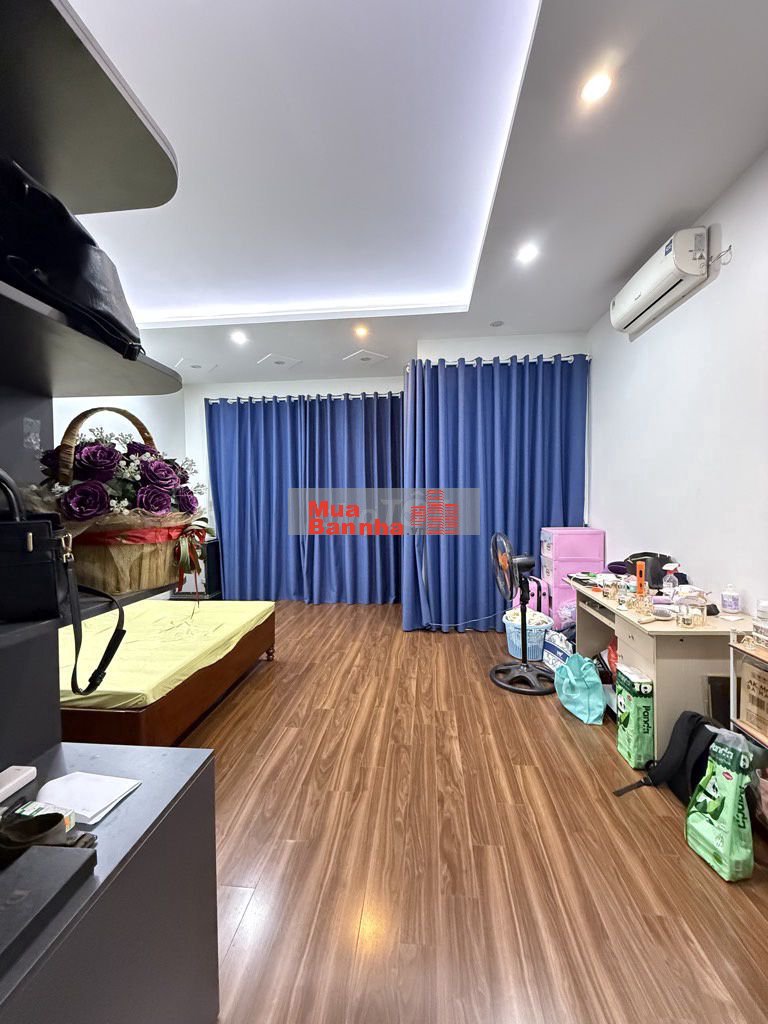 Bán gấp nhà đấu giá Tứ Hiệp ô tô ,phân lô vỉa hè kinh doanh gia 27 tỷ