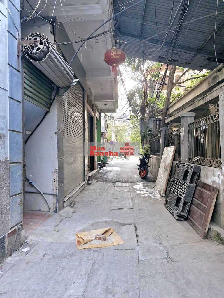 Bán nhà ngõ nông tại Minh Khai, 24 tỷ, 193m2, chính chủ hàng hot