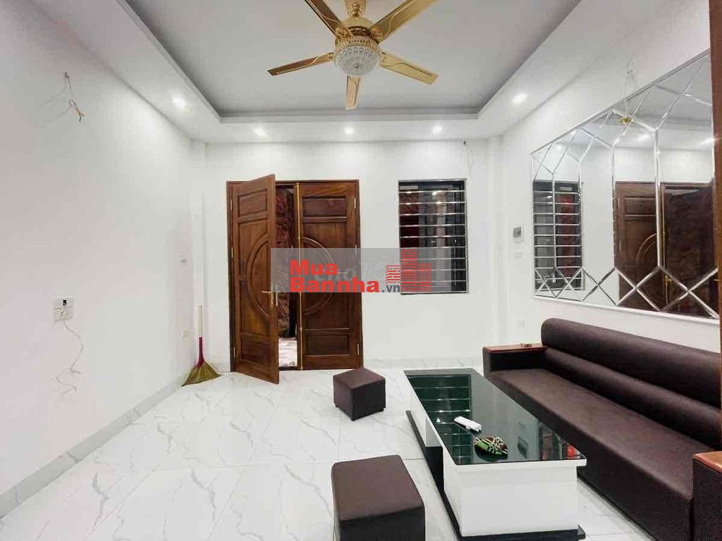 SIÊU PHẨM NGỌC THUỴ–33M², 5 TẦNG, MẶT TIỀN 4.5M, 10M RA Ô TÔ, 7,6 TỶ