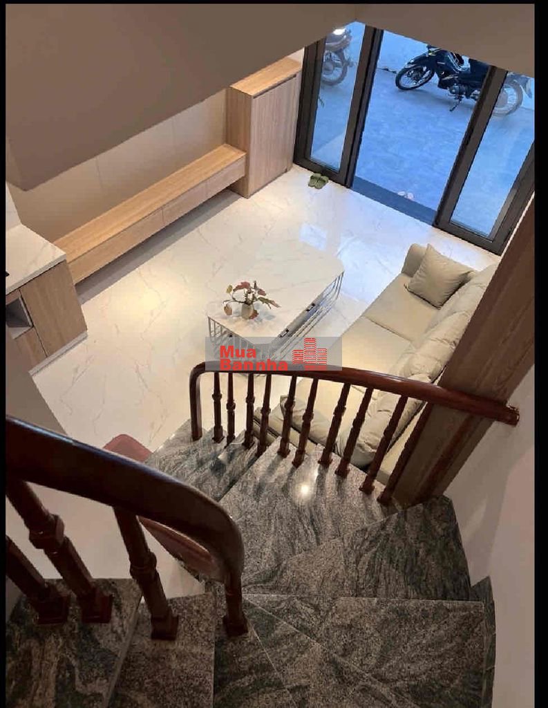 bán nhà 5 tầng việt hưng - long biên