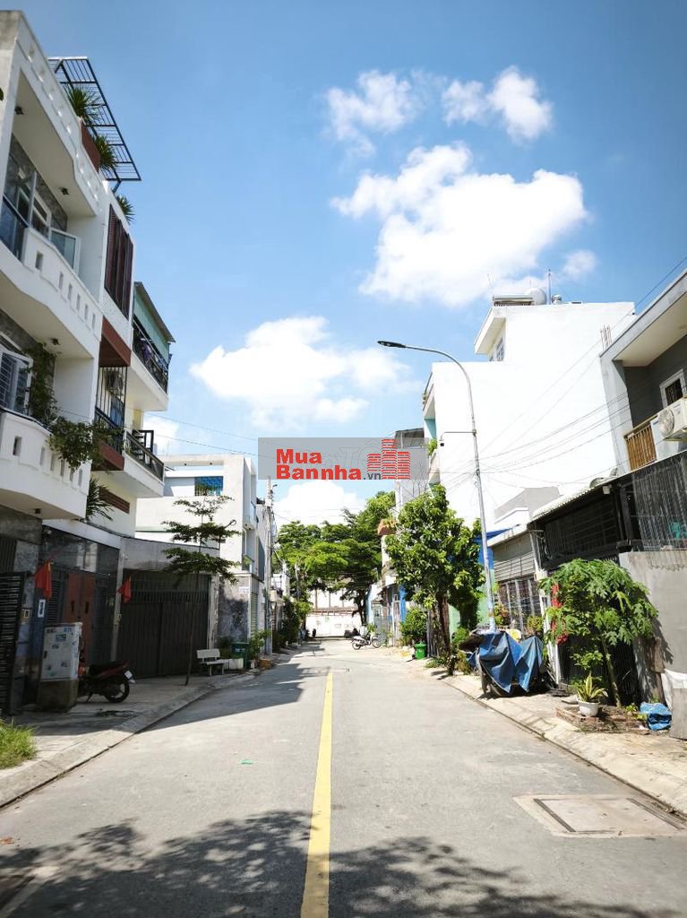 Nhà 4 tầng 60m2, 4PN, đường Võ Thị Thừa, An Phú Đông, Quận 12, 6.3 tỷ