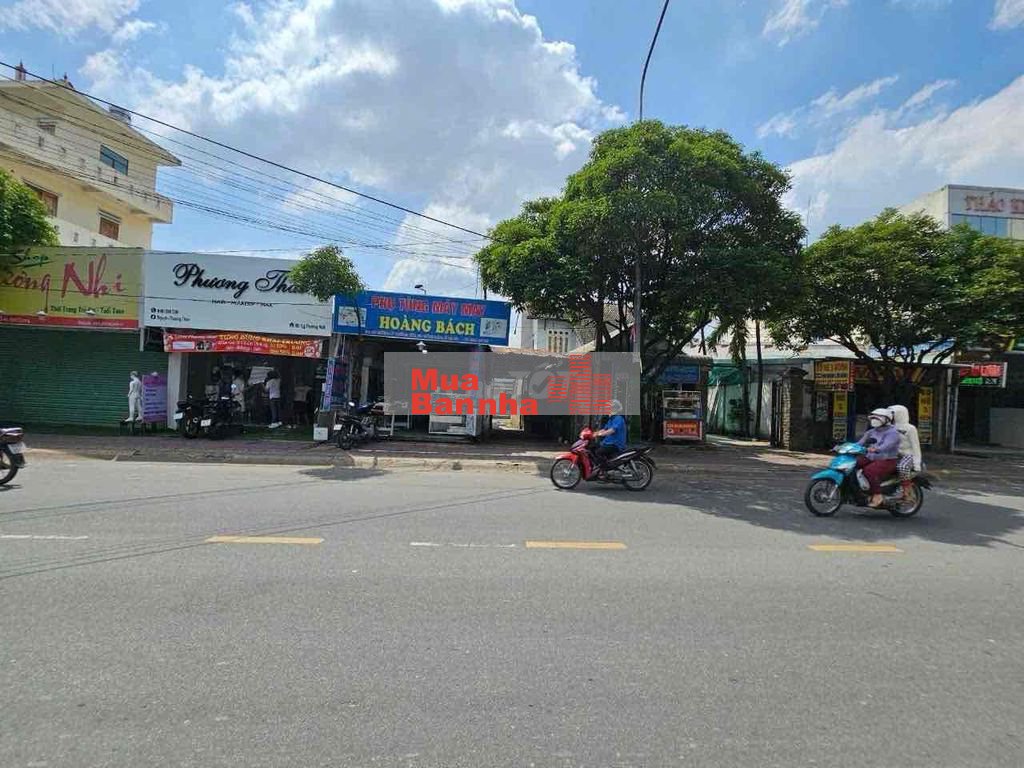 Nhà mặt tiền Lý Thường Kiệt, P Dĩ An, Tp Dĩ An.