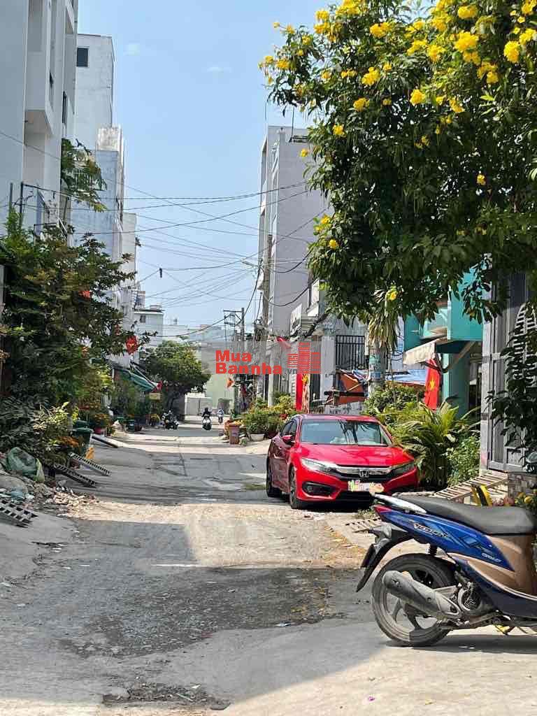 Nhà 4PN, 4VS, hẻm xe hơi Nguyễn Quý Yêm – về ở ngay, giá chỉ 7,55 tỷ