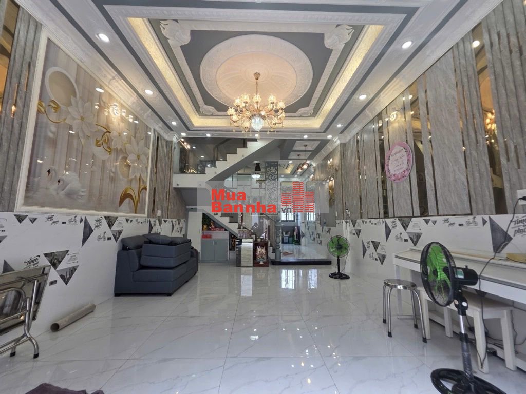 Chỉ nhỉnh 5 tỷ, DT 4x13m, 3T, 3PN, Bán nhà riêng Huỳnh Tấn Phát Nhà Bè