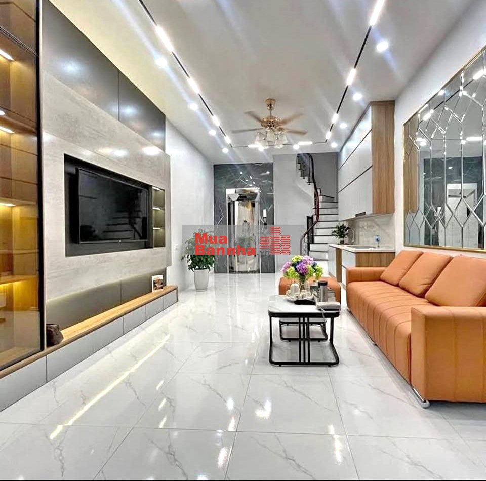 Bán Nhà Minh Khai 40m², MT 5m, 5 Tầng Thang Máy, Lô Góc KD, 9.66 Tỷ