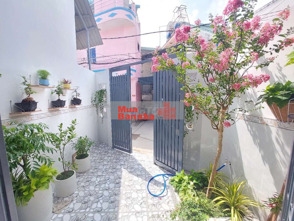 Nhà 116m2 đường Kinh Dương Vương