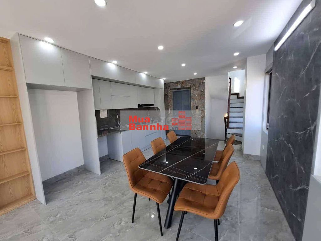 Nhà đẹp Tây Hồ, gần oto, 6 tầng thang máy, ngõ trải nhựa, dân trí cao