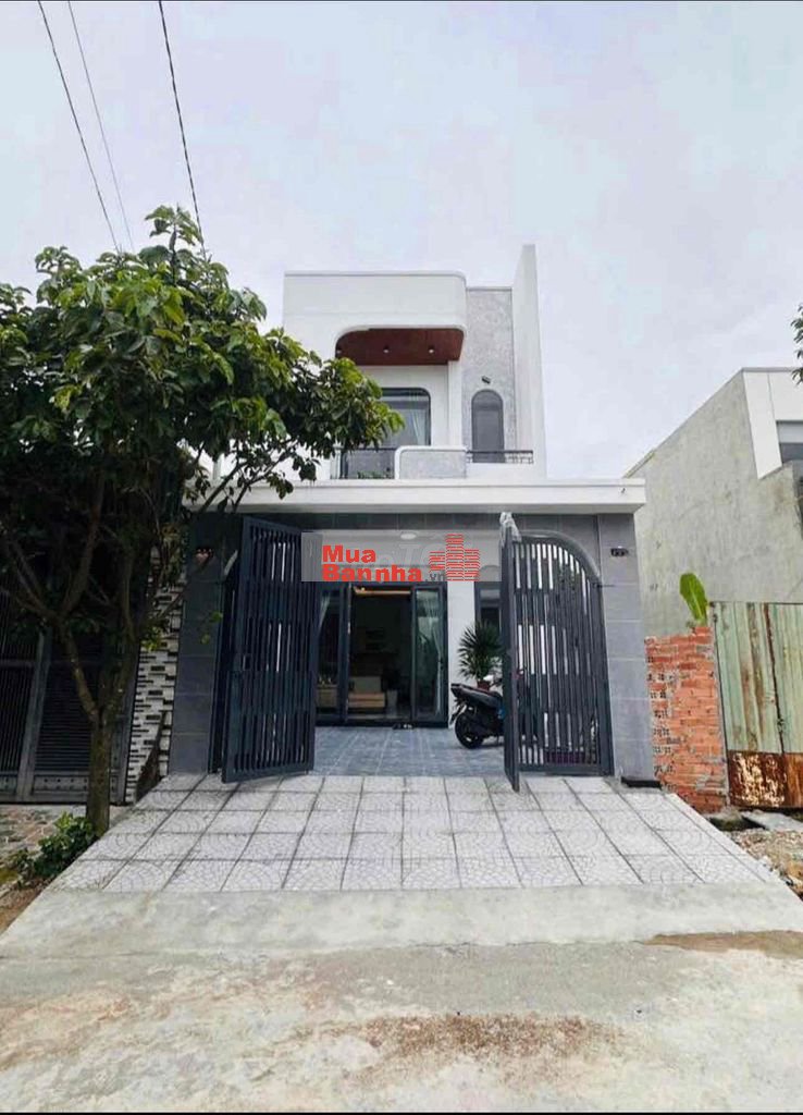 NHÀ LẦU KDC ĐƯỜNG 12M GẦN CHỢ QUANG THẮNG TRẢNG DÀI