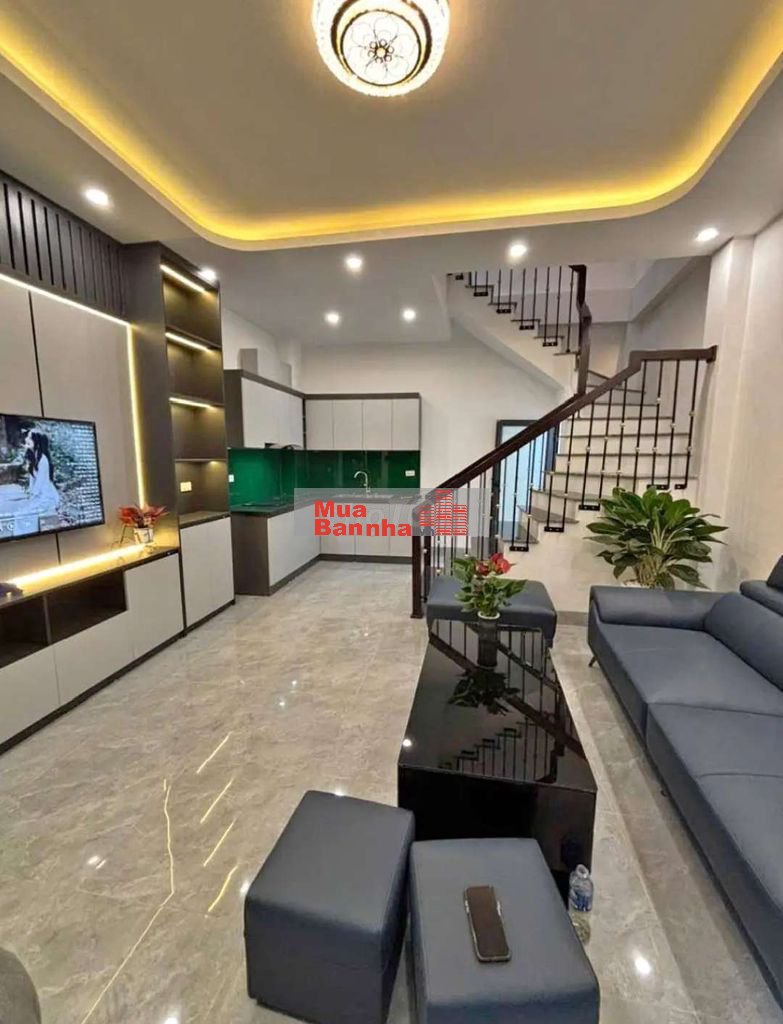 SIÊU HIẾM CẦU GIẤY 7 TỶ - LÔ GÓC DÂN XÂY - NGÕ 3 GÁC GẦN PHỐ - 5 TẦNG