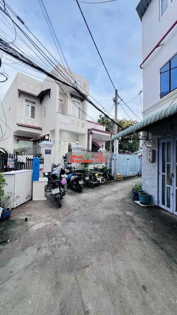 BÁN NHÀ MỚI- HTP- HÀNG XÓM QUẬN 7- HXH 4M- DT 5 x 14- GIÁ HƠN 5 TỶ