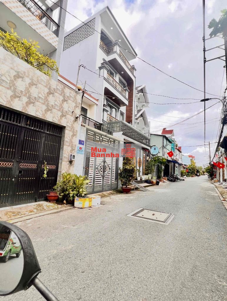 Nhà Bình Tân, Hẻm nhựa 8m Thông- 4 tầng 4 x 19.5m- chỉ 5.8T còn TL.