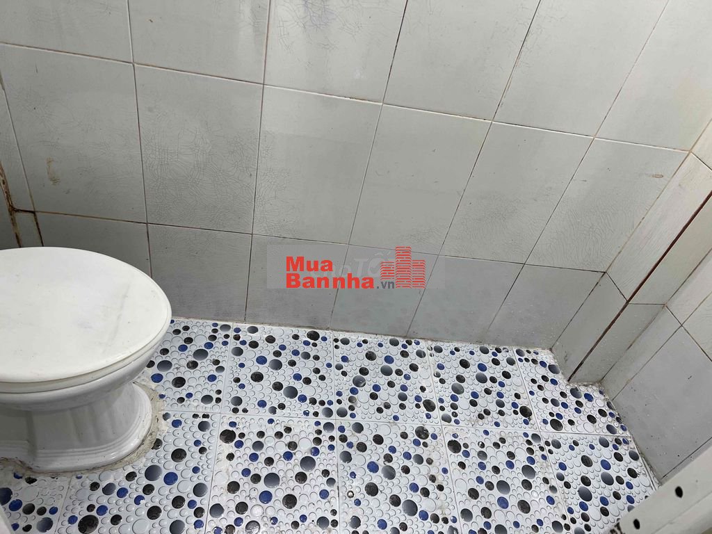 Nhà 2 tầng, hẻm nhưa 6m, buôn bán kinh doanh được