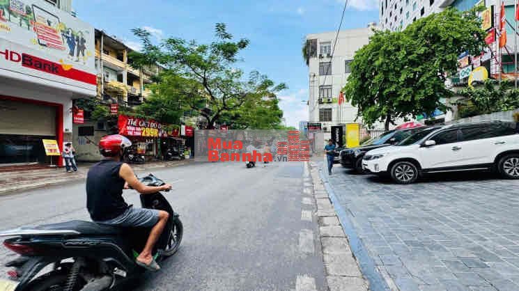 Bán Gấp Mặt Tiền Đường Hoa, Phan Xích Long, Dat: 5x15m, 4 Tầng mới