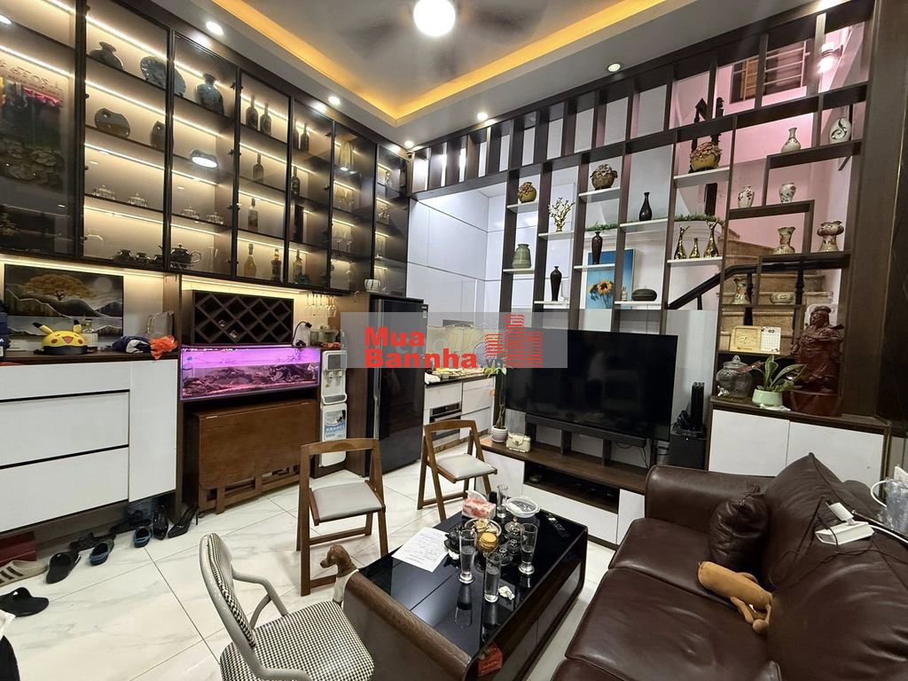 BÁN NHÀ KHƯƠNG TRUNG, 4 TẦNG KHUNG CỘT, VIEW THOÁNG, GẦN ĐẦM HỒNG