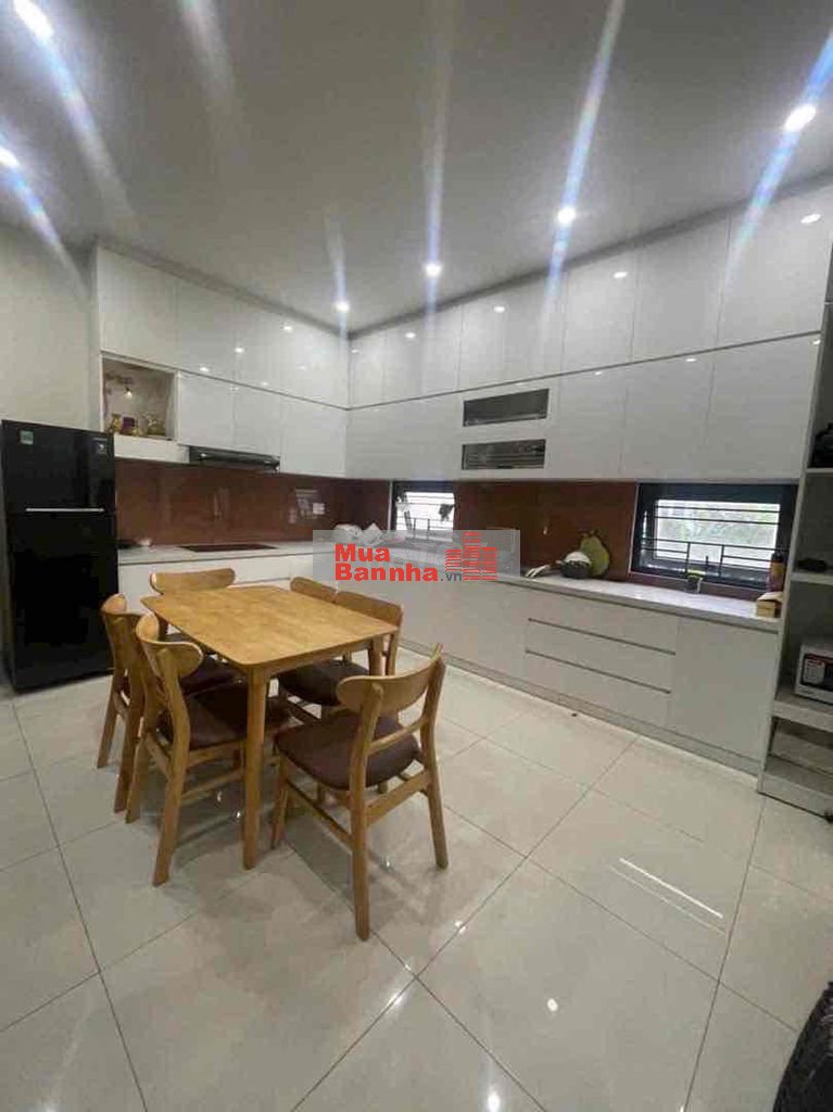 Bán nhà 3 tầng 4pn/3wc đường mạc đăng doanh sát sông