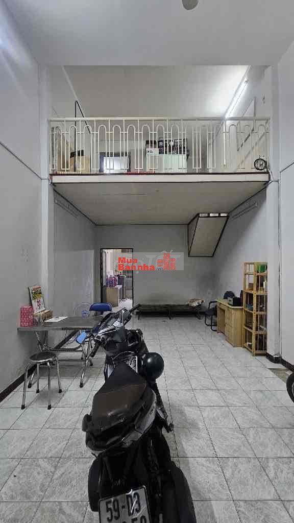 BÁN NHÀ GIÁ TỐT 61M2, PHƯỜNG TÂN PHÚ, GẦN LUỸ BÁN BÍCH, NHỈNH 4 TỶ