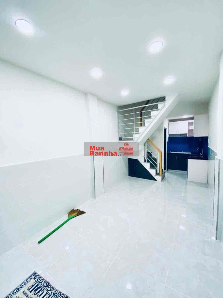 Chính Chủ Bán Nhà Quận 1 19.6m2 3 Tầng 2 PN Chỉ 3 Tỷ 75