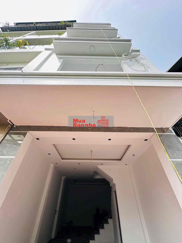 BÁN NHÀ NGÃ TƯ CỔ LINH- MẶT ĐƯỜNG THẠCH BÀN 46,5M 5T Ô CHỜ THANG MÁY