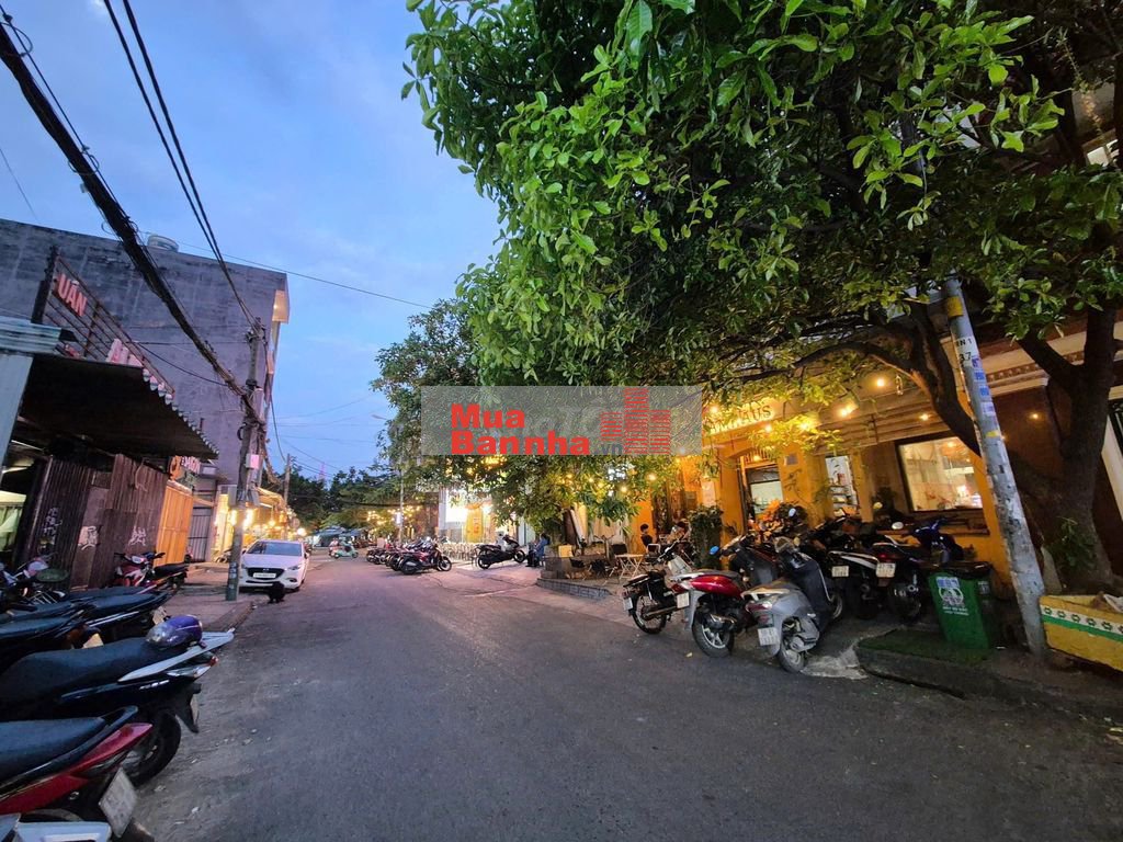 Bán nhà Trần Não Q2 - 8*16m - Sổ riêng - HĐT: 40tr/th - Giá 20 tỷ