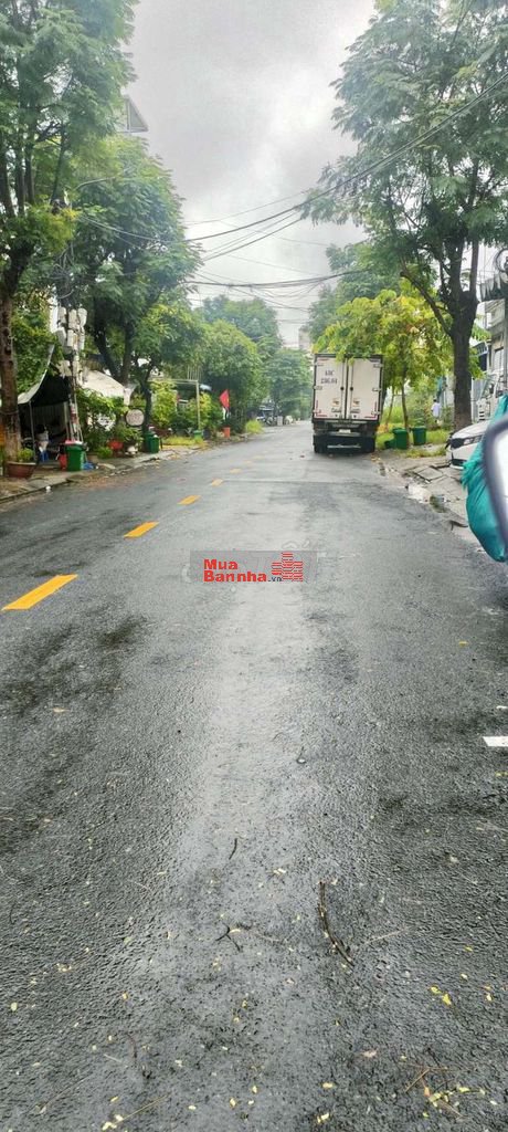 Bán nhà mặt tiền Nguyễn Đức Cảnh