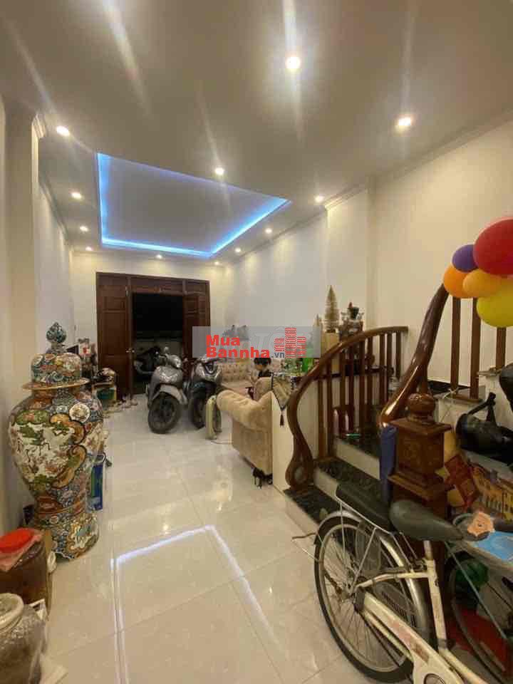 Bán Nhà Nguyễn Văn Cừ,LB Siêu Đẹp,Lô Góc Mới 47M 4tầng 4Phòng Ngủ